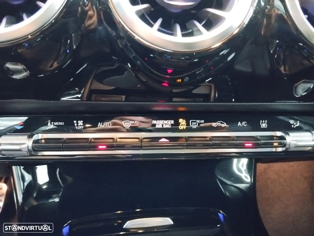 Mercedes-Benz A 250 Limousine e AMG Line - 38