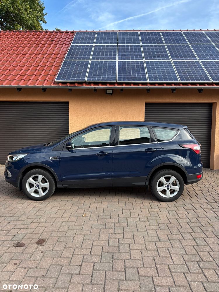 Ford Kuga 1.5 EcoBoost 2x4 Trend - 23