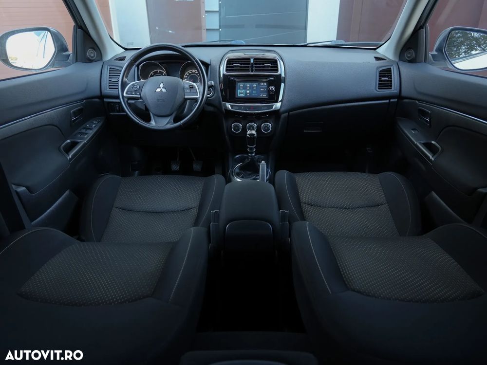 Mitsubishi ASX 1.8 DID 2WD Intense A15 - 12