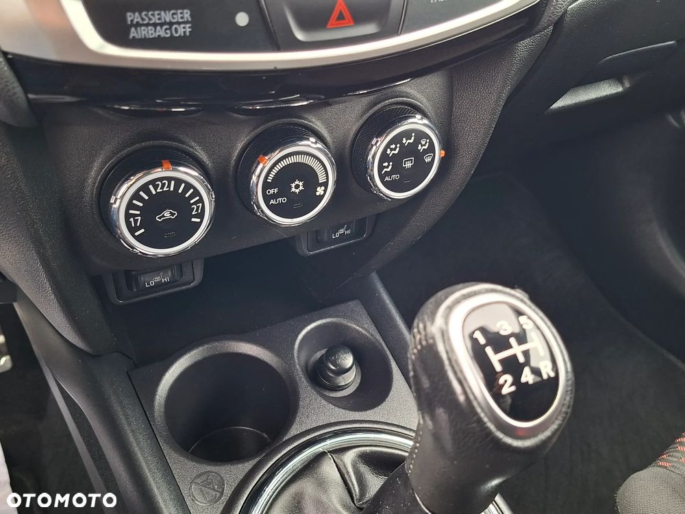 Mitsubishi ASX - 24