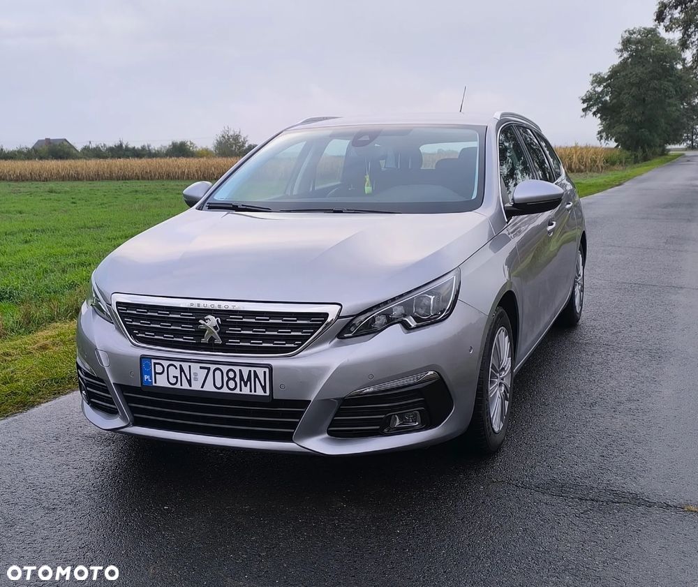 Peugeot 308 - 25
