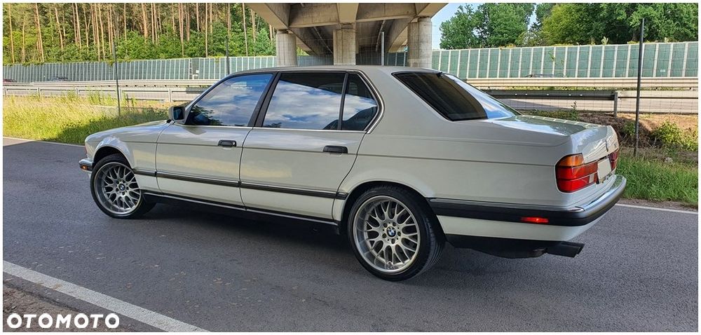 BMW Seria 7 740iL - 9