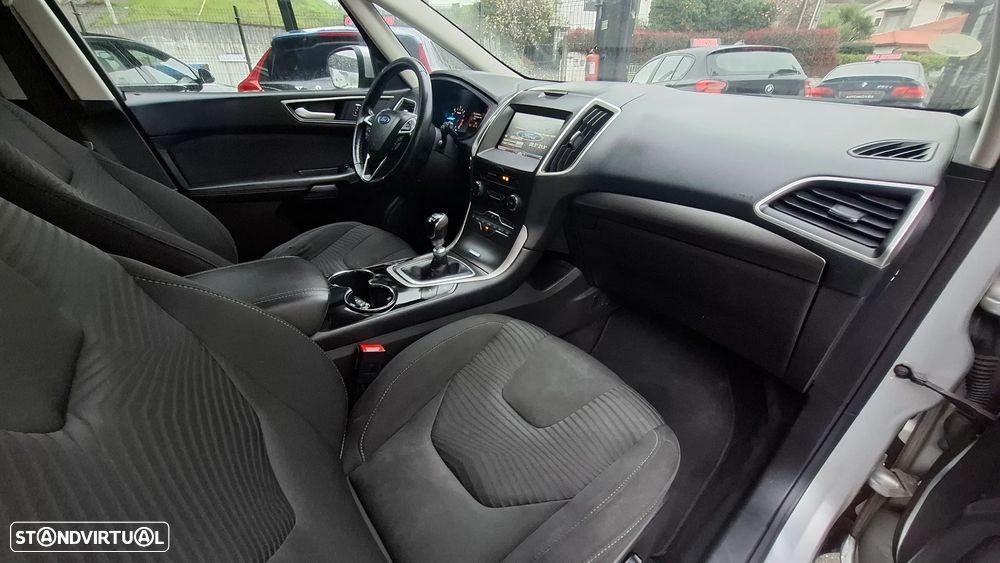 Ford S-Max 2.0 TDCi Trend - 28