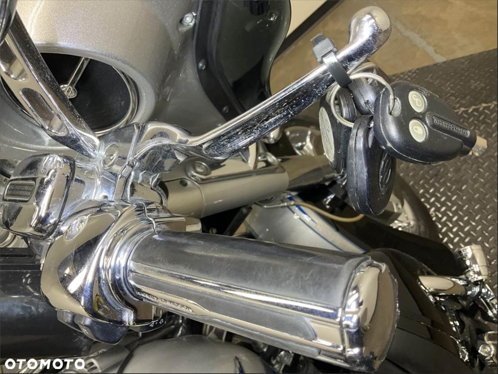 Harley-Davidson Touring Electra Glide - 21