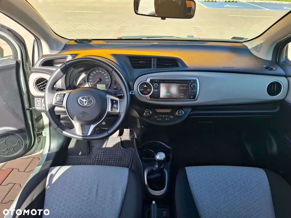 Toyota Yaris 1.33 Prestige - 20