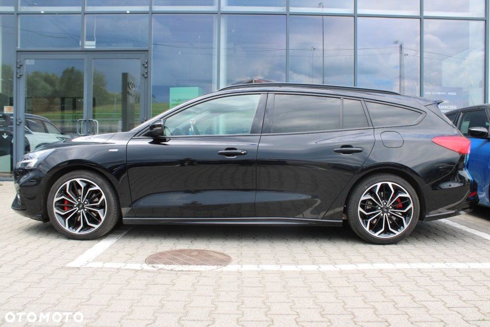 Ford Focus - 8