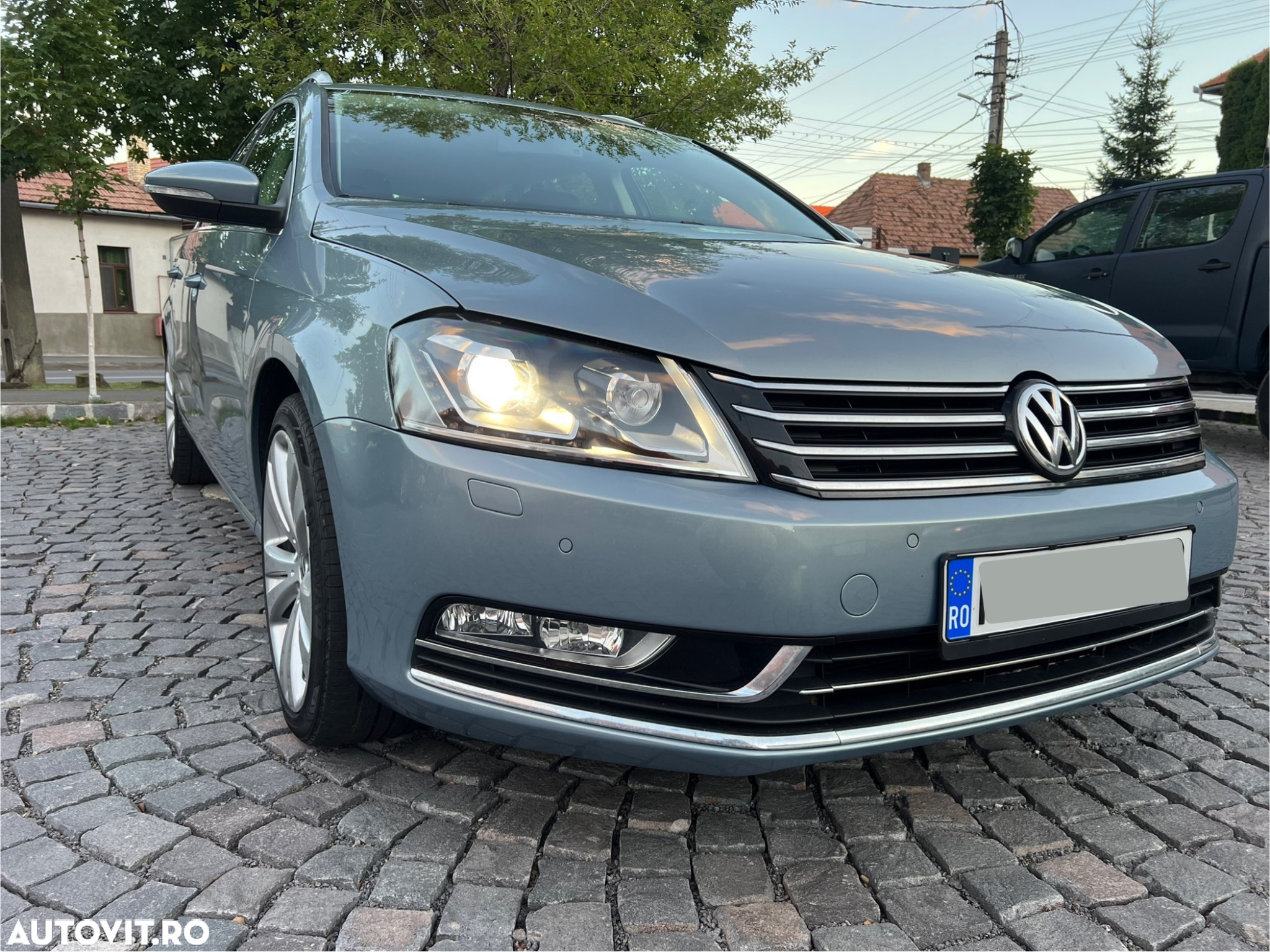 Volkswagen Passat Variant 2.0 TDI 4Motion BlueMotion Technology Comfortline DSG - 4