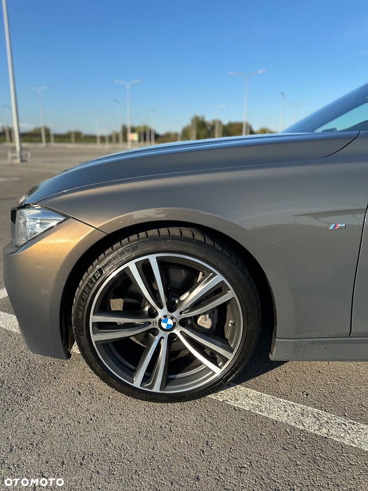 BMW Seria 3 330d Edition M Sport Shadow - 7
