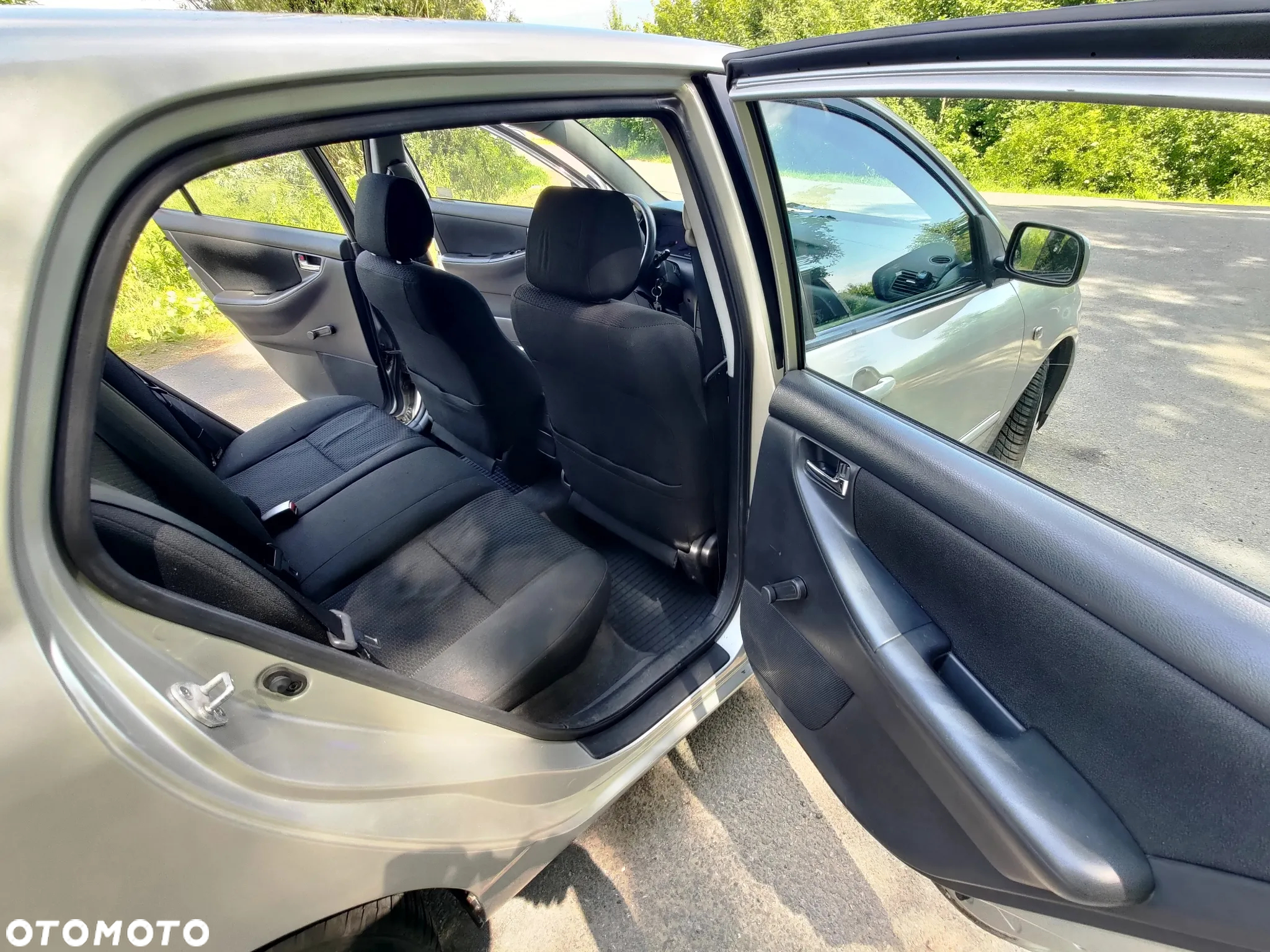 Toyota Corolla 1.4 VVT-i Terra Polaris - 11