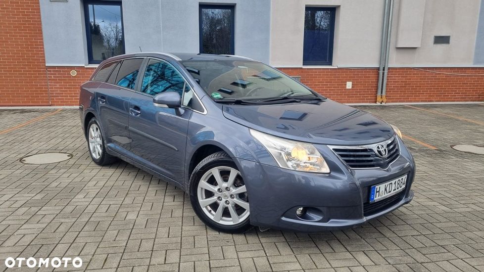Toyota Avensis 1.8 Business Edition - 1
