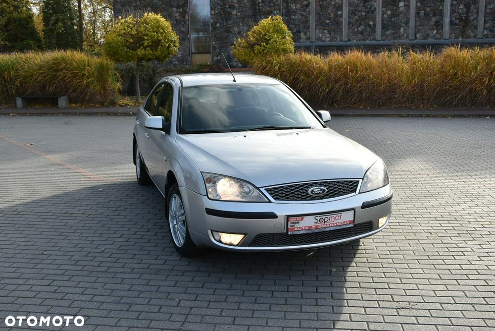 Ford Mondeo - 9