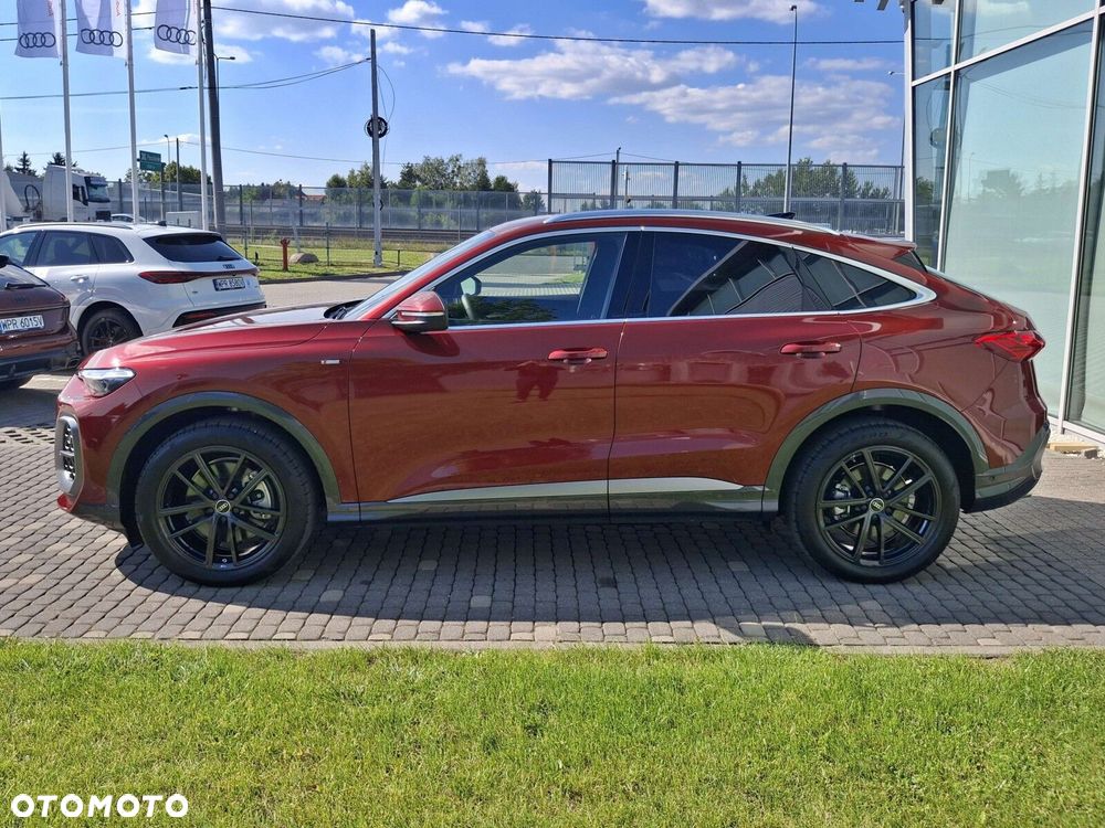 Audi Q5 Sportback - 4