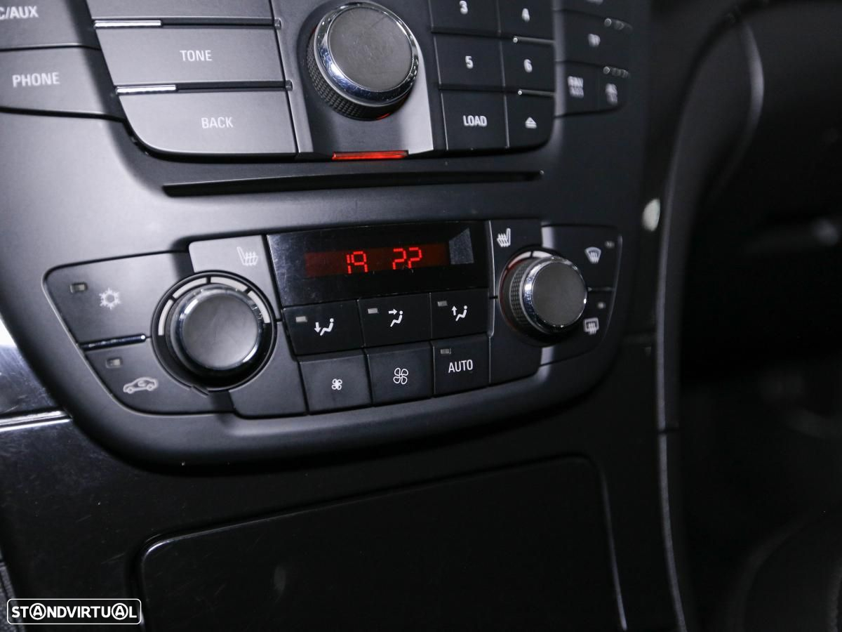 Opel Insignia Sports Tourer - 18