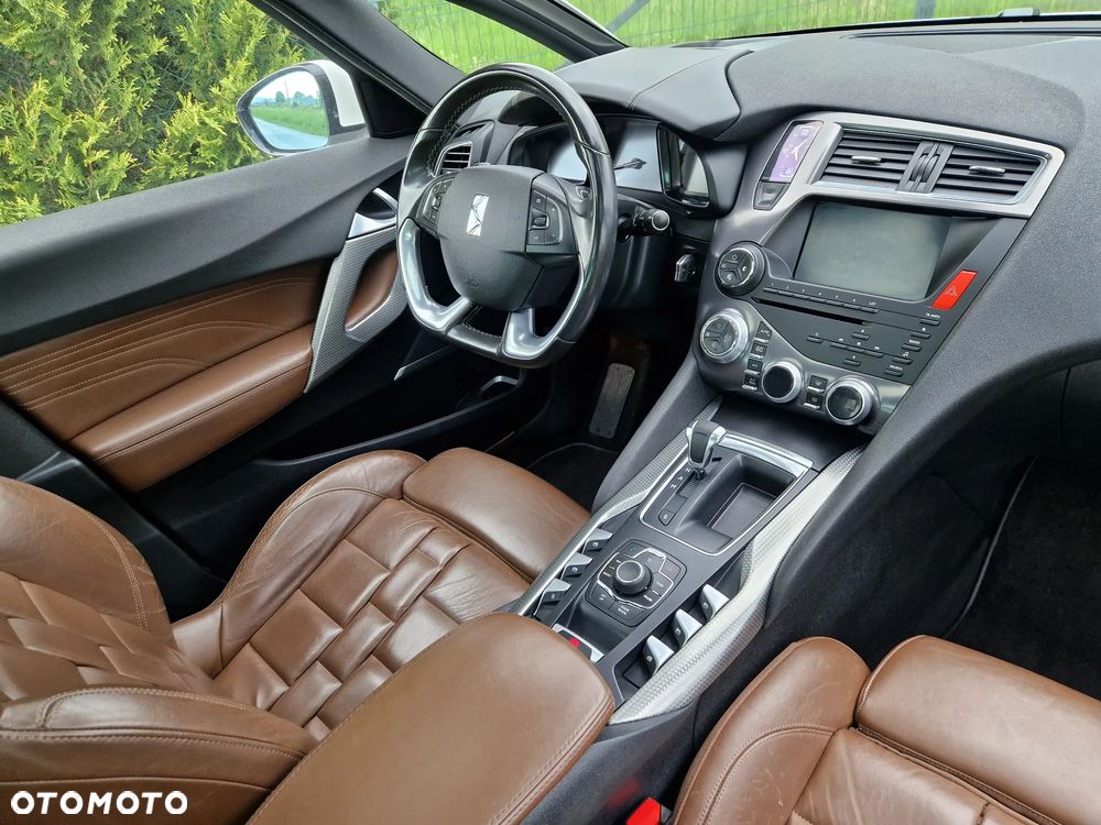 Citroën DS5 e-HDi 115 EGS6 SoChic - 5