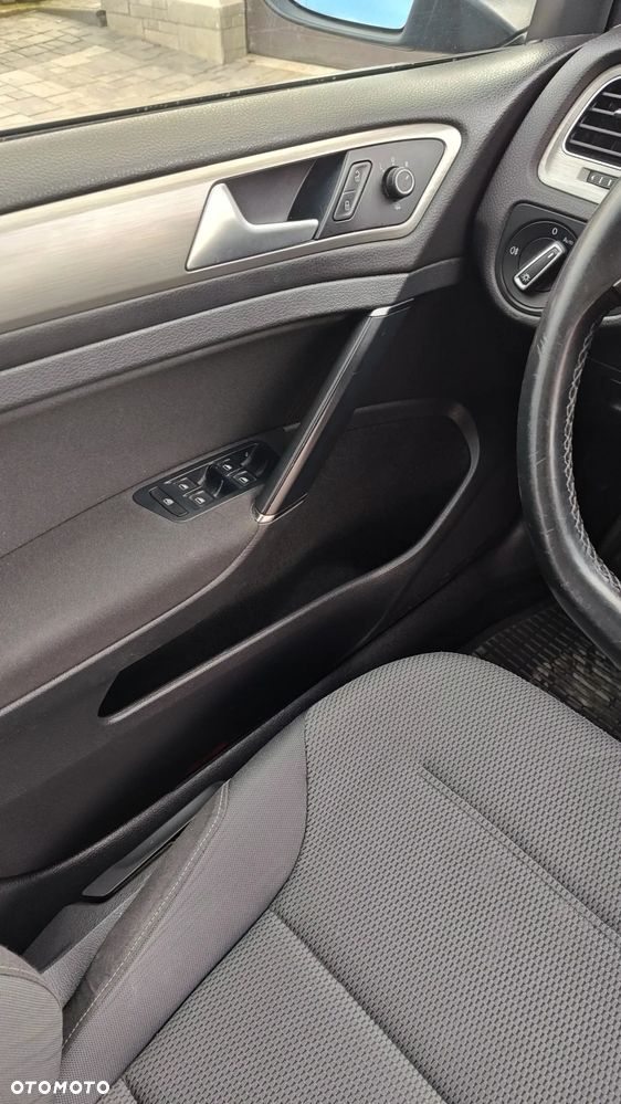 Volkswagen Golf 1.6 TDI BMT Comfortline - 35