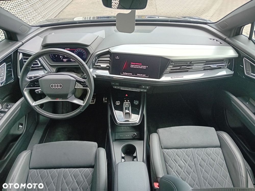 Audi Q4 e-tron - 10