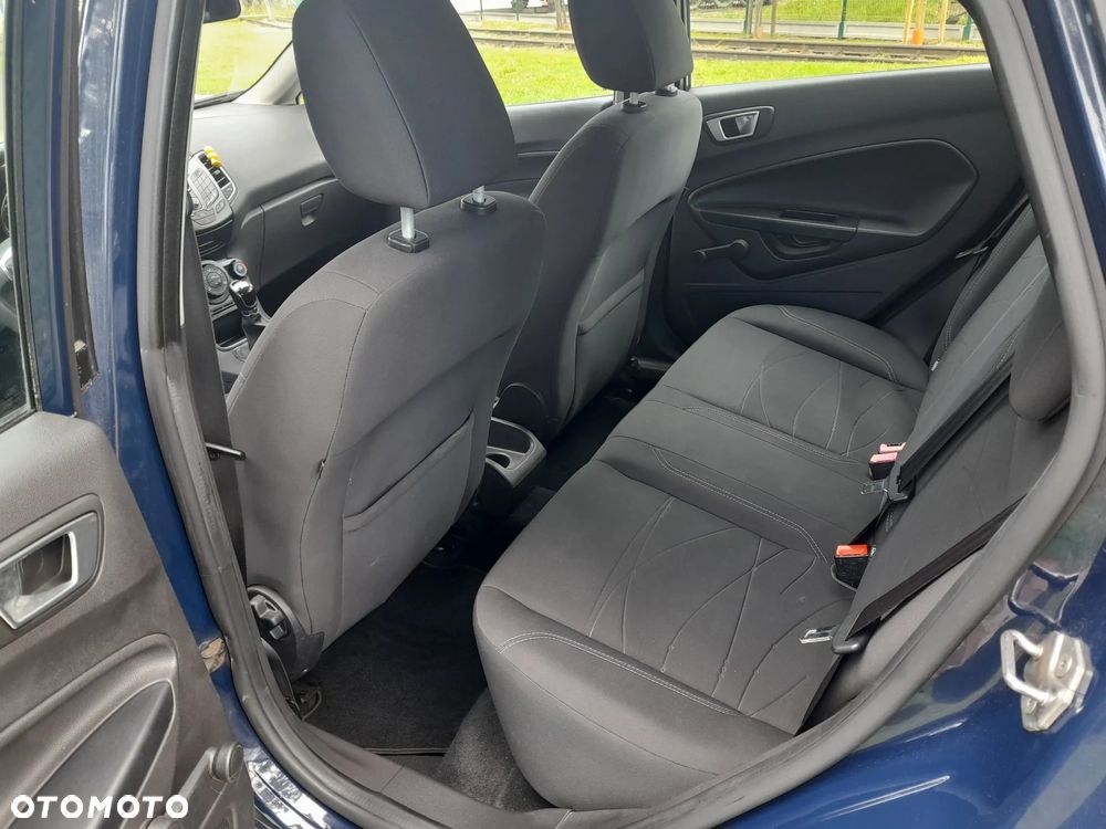 Ford Fiesta 1.5 TDCi Titanium - 16