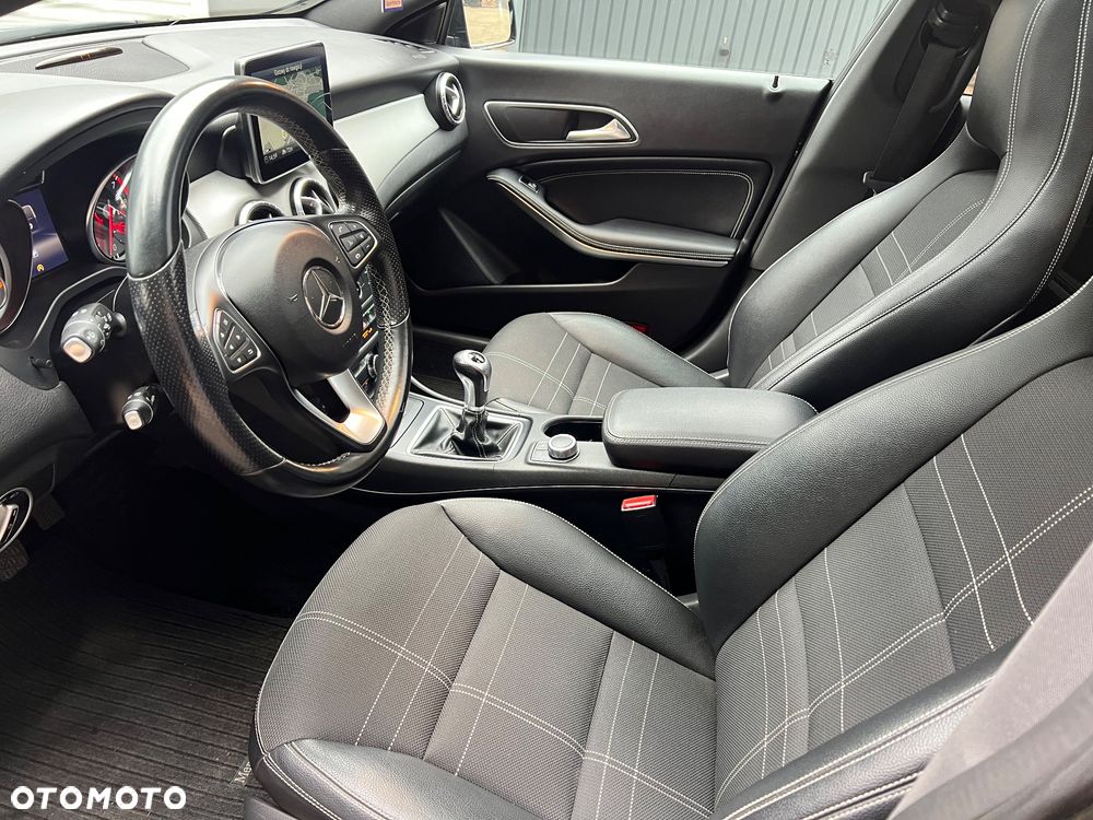 Mercedes-Benz CLA 2016