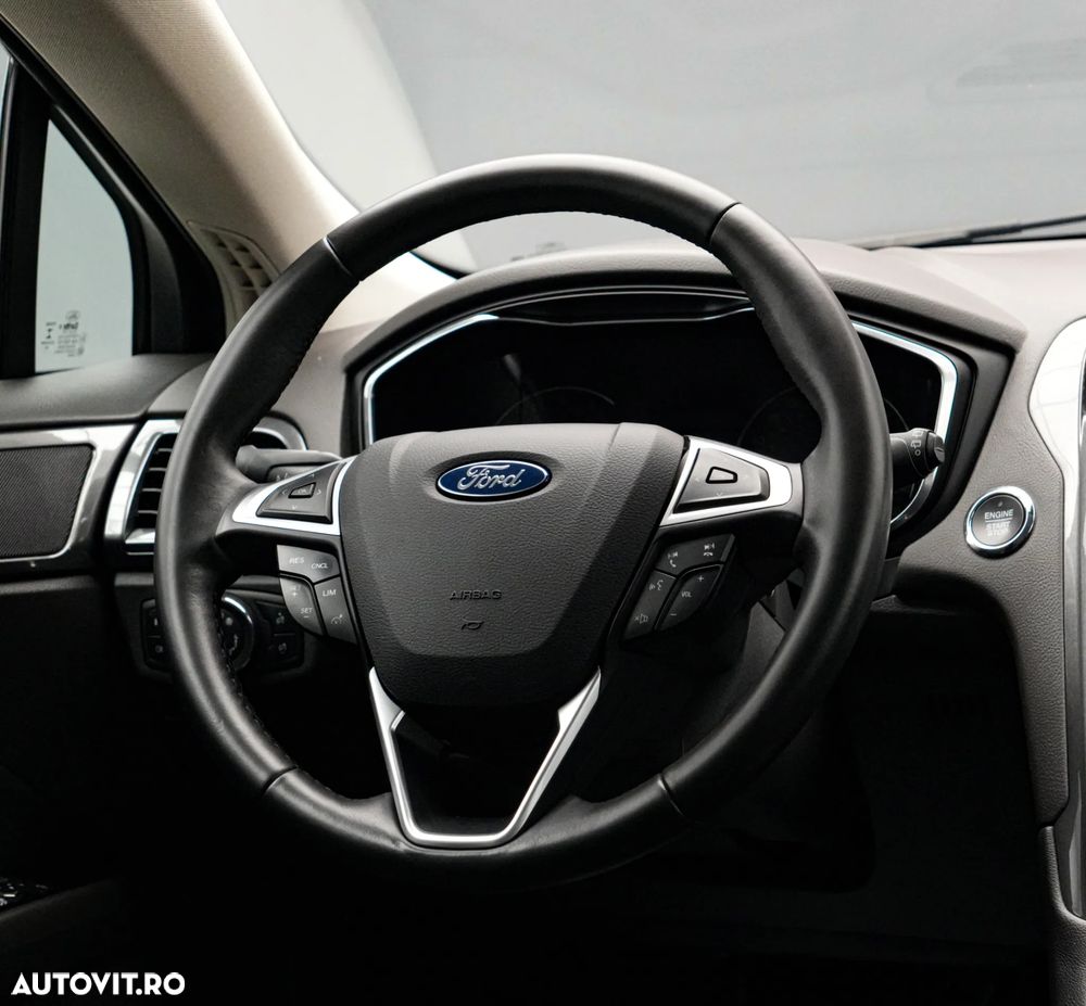 Ford Mondeo 2.0 TDCI Start-Stopp Titanium - 18