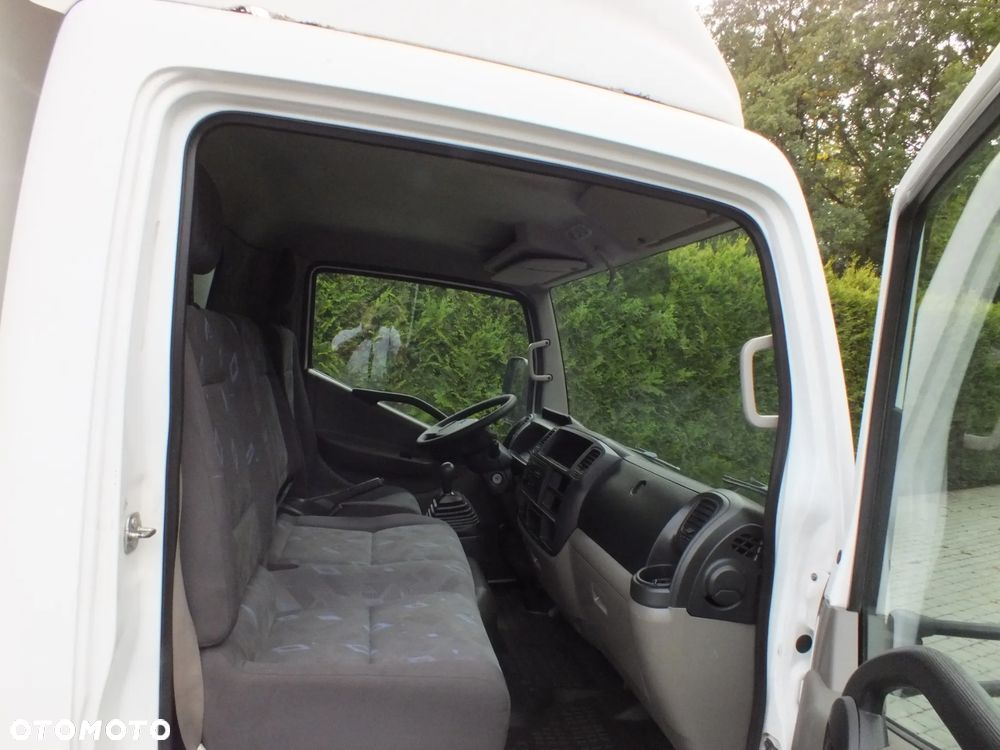 Renault MAXITY - 8