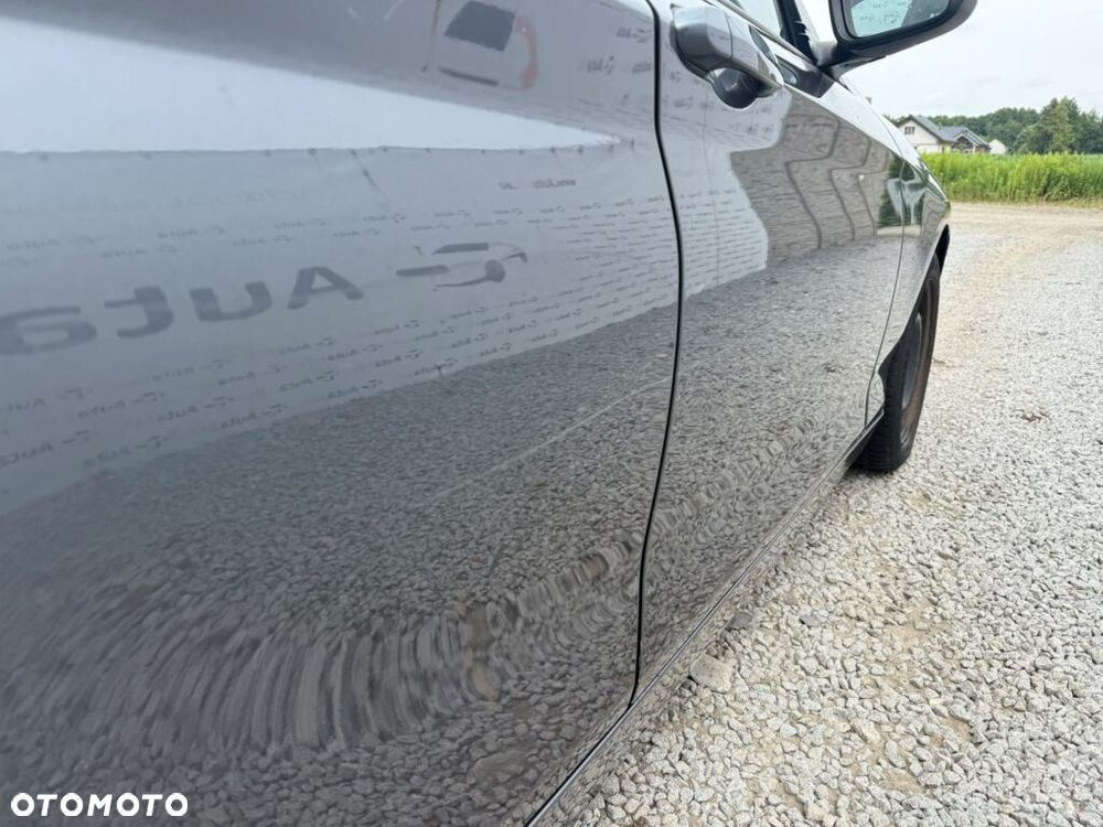 BMW Seria 1 116i - 17