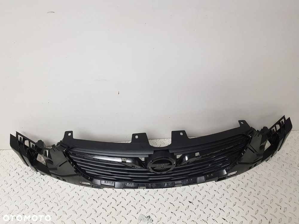 FABRYCZNIE NOWY ORYGINALNY GRILL STELAŻ PODSTAWA ATRAPA OPEL CROSSLAND X 17-21 39099496 - 5