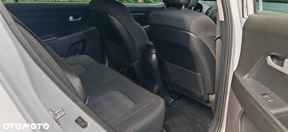 Kia Sportage 1.7 CRDI 2WD Attract - 19