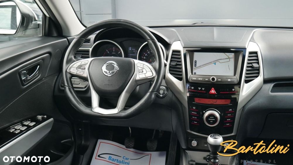 SsangYong/KGM Tivoli - 10