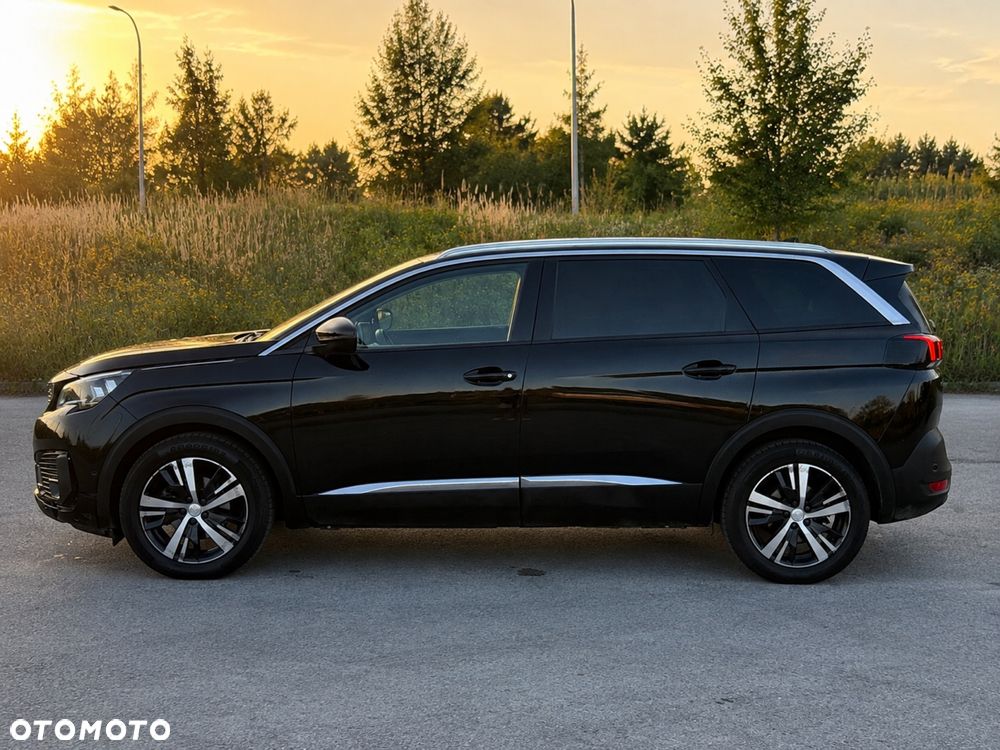 Peugeot 5008 - 3