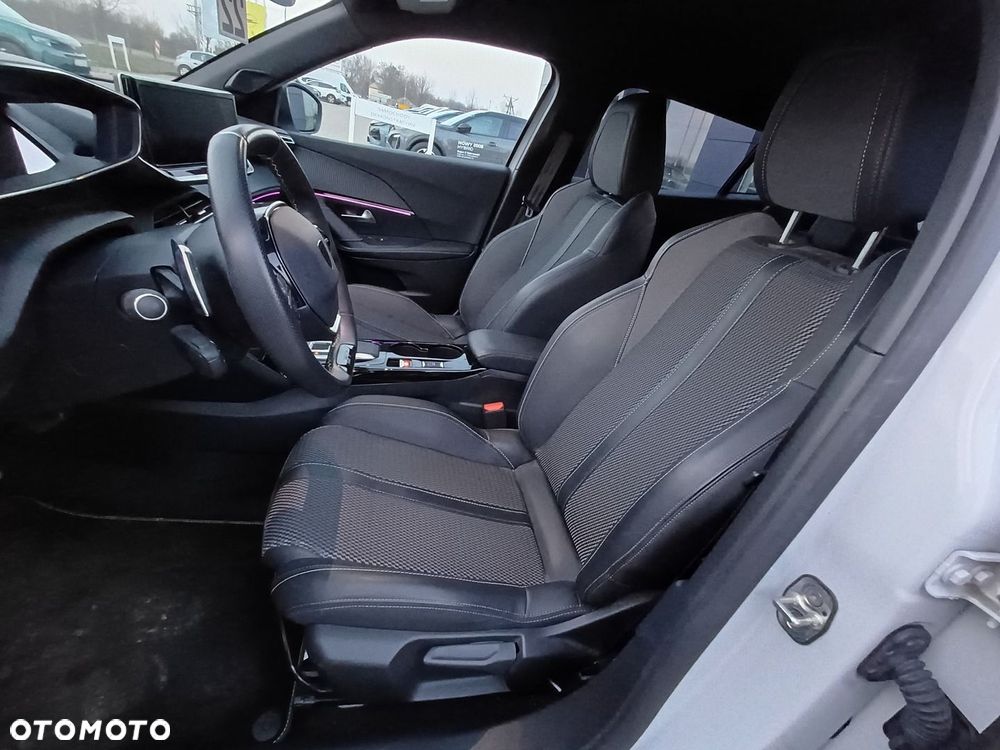 Peugeot 2008 PureTech 130 GT S&S EAT8 - 12