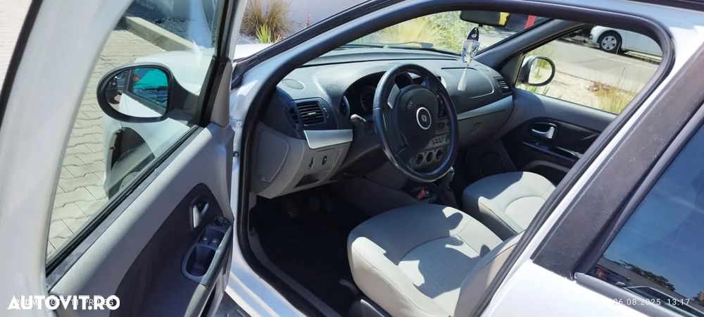Renault Symbol 1.2 16V Expression - 5