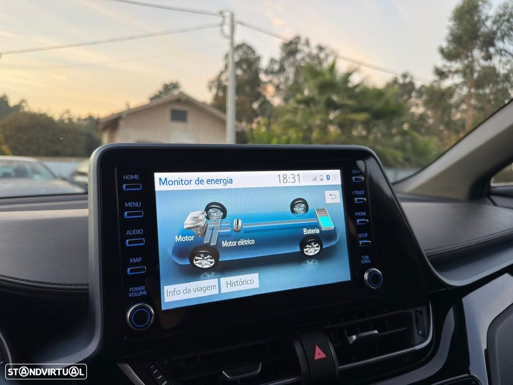 Toyota C-HR 1.8 Hybrid Square Collection - 33