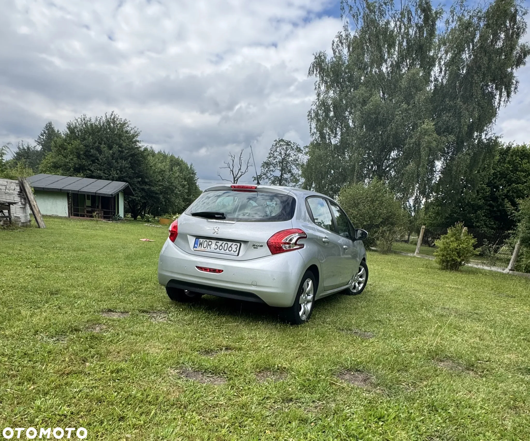 Peugeot 208 1.6 e-HDi Active STT - 6