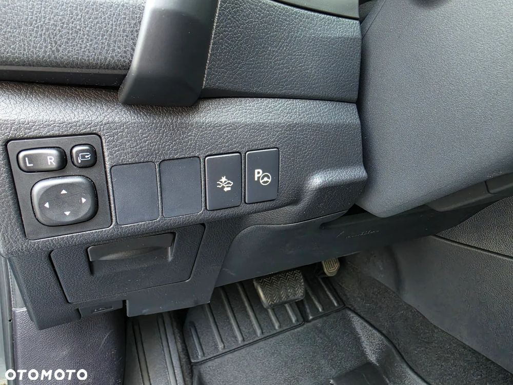 Toyota Auris - 18
