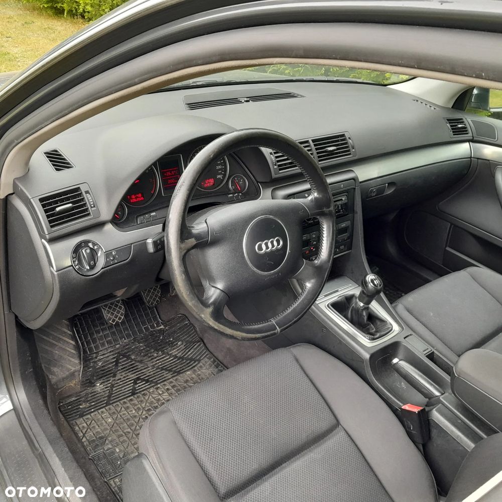 Audi A4 Avant 1.8T - 8