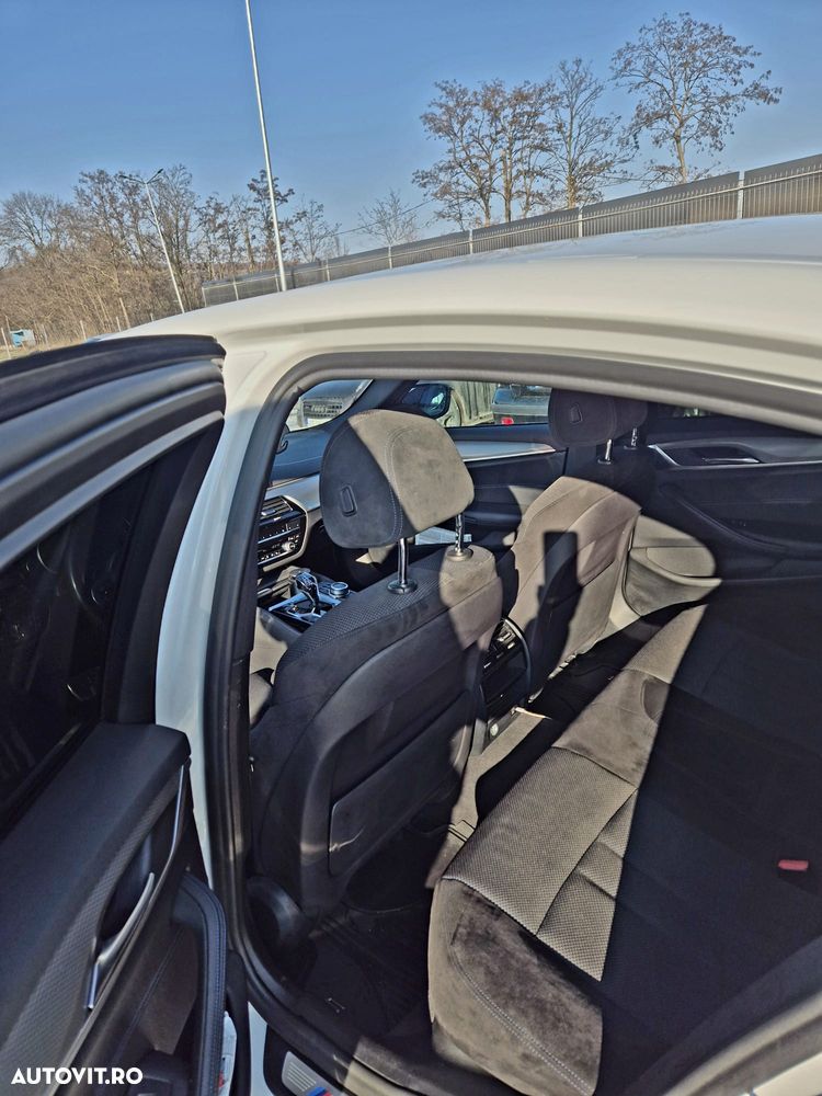 BMW Seria 5 520i Aut. - 4