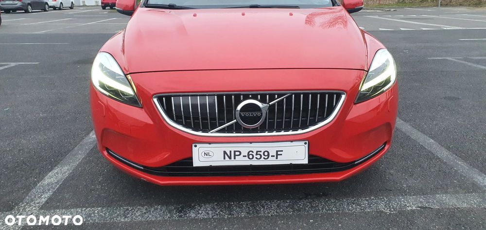 Volvo V40 D2 Inscription - 4
