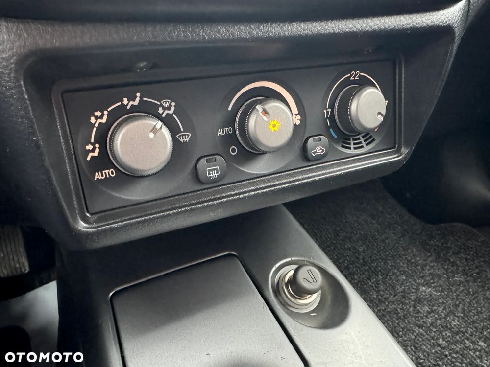 Mitsubishi Lancer 1.6 Comfort - 22