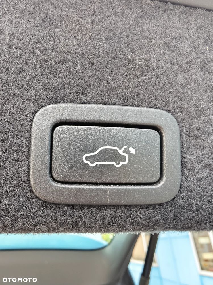 Volvo XC 60 D4 Geartronic Summum - 17