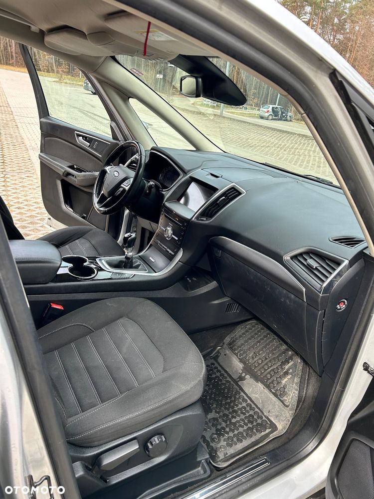 Ford Galaxy 2.0 TDCi 4WD Titanium - 16