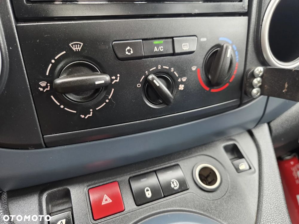 Peugeot Partner - 23