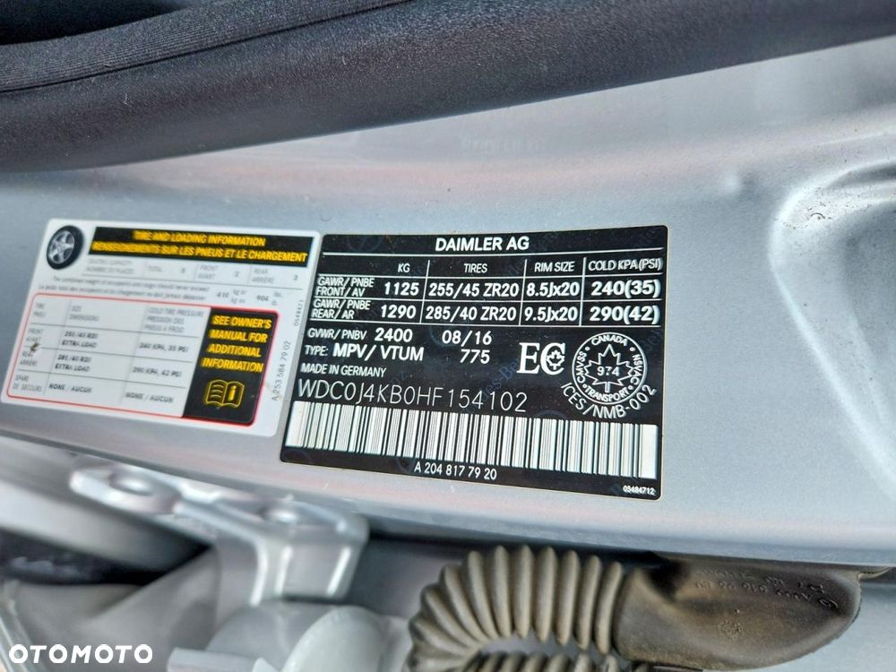 Mercedes-Benz GLC 300 4Matic 9G-TRONIC AMG Line - 13
