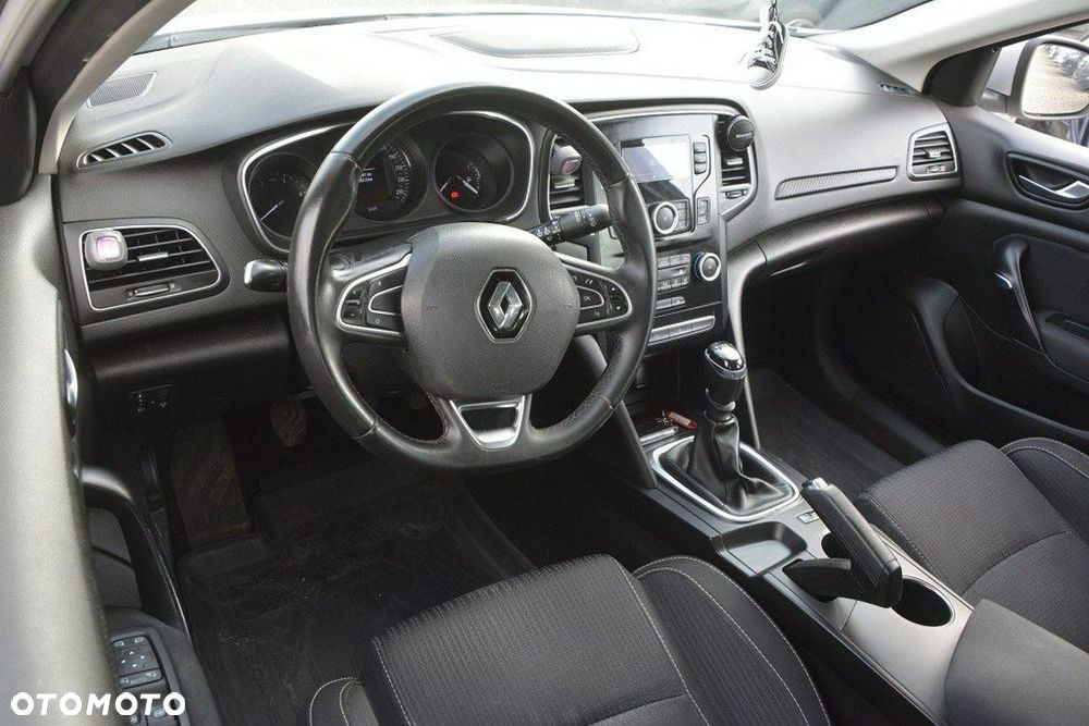 Renault Megane 1.5 dCi Zen - 17