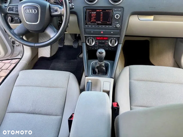 Audi A3 2.0 TDI Ambiente - 15