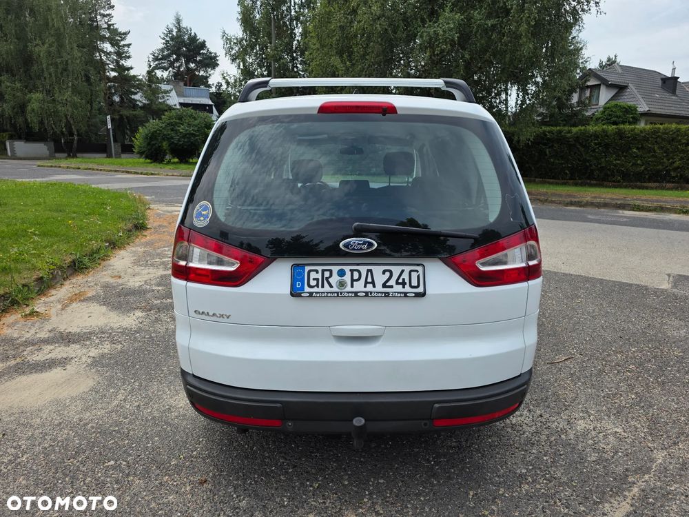 Ford Galaxy 2.0 Business Edition - 23