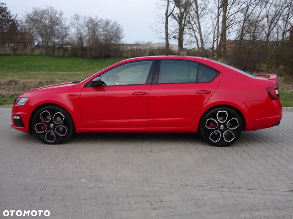 Skoda Octavia 2.0 TSI RS - 8