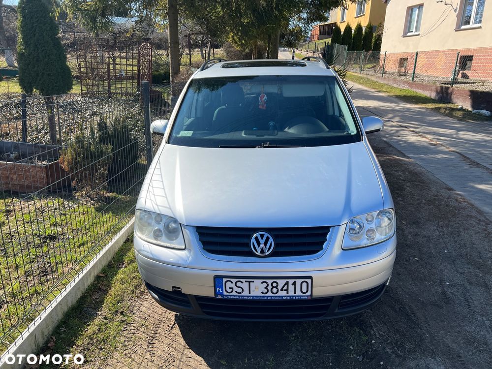 Volkswagen Touran 2.0 TDI Highline - 9
