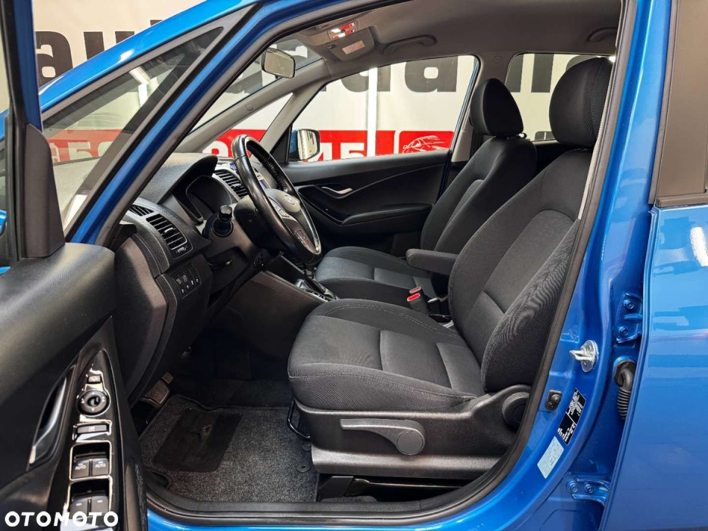 Hyundai ix20 - 23