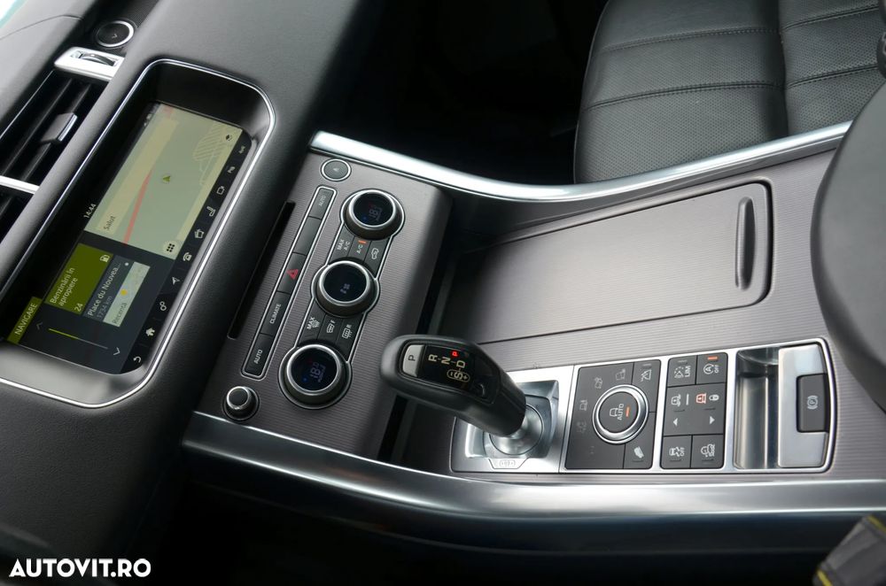 Land Rover Range Rover Sport - 28