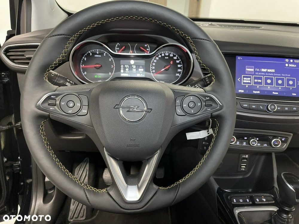 Opel Crossland X 1.2 Start/Stop Ultimate - 19